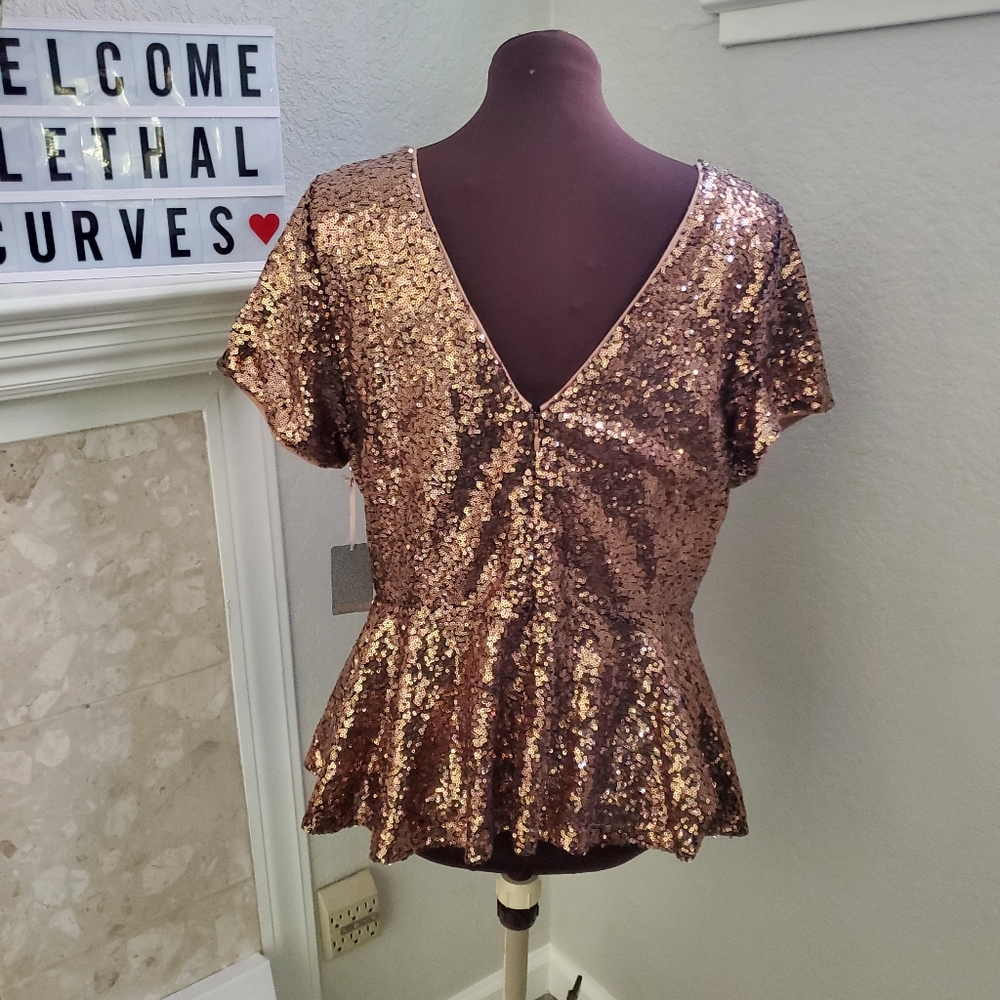 NWT FOREVER 21+ SEQUIN TOP SIZE 2X - Picture 3 of 5
